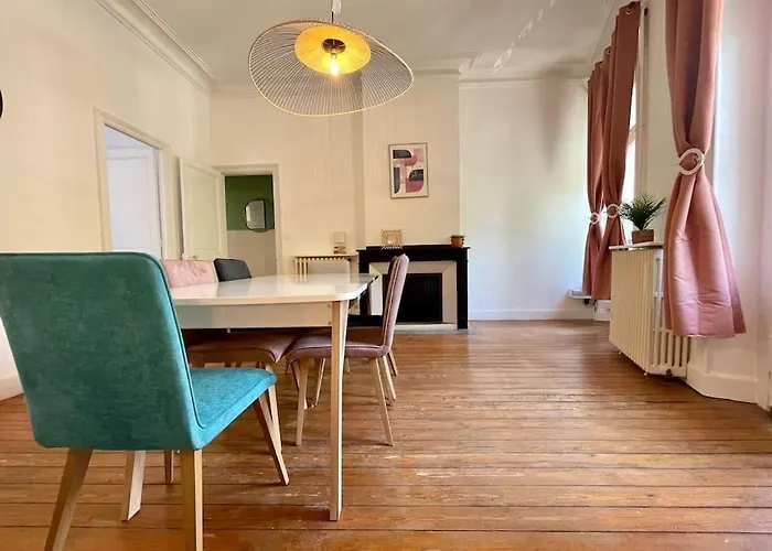 Le Varsovie ※ 4 Balcons * Carcassonne