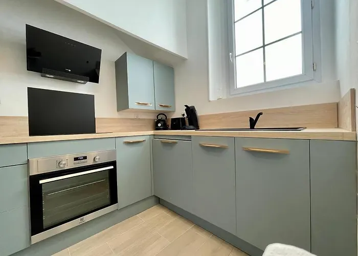 Le Varsovie ※ 4 Balcons Carcassonne