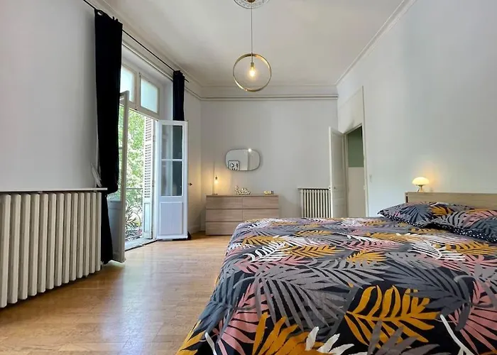 Le Varsovie ※ 4 Balcons *